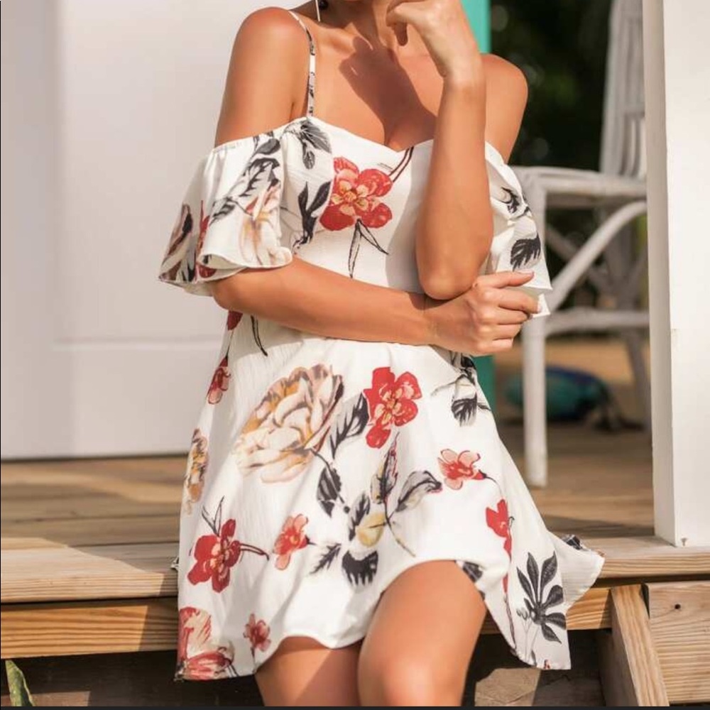 NWOT Floral Ruffle Dress Off The Shoulder S - Picture 4 of 6